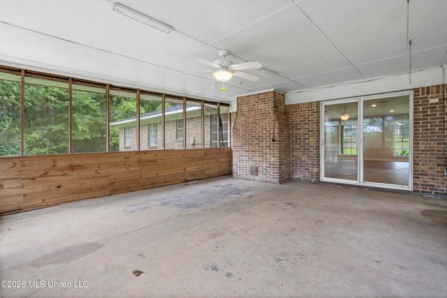 2236 Brookside Drive, Gautier, MS 39553