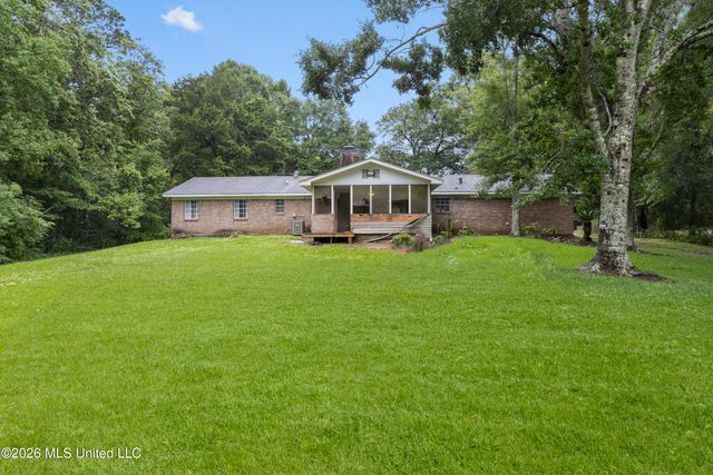 2236 Brookside Drive, Gautier, MS 39553