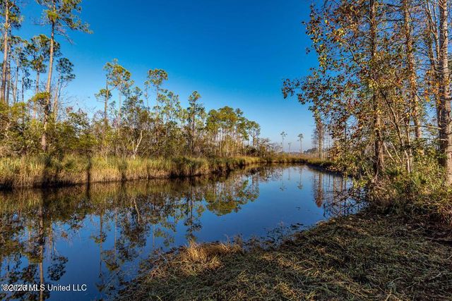 2236 Brookside Drive, Gautier, MS 39553