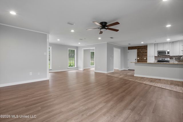 2236 Brookside Drive, Gautier, MS 39553