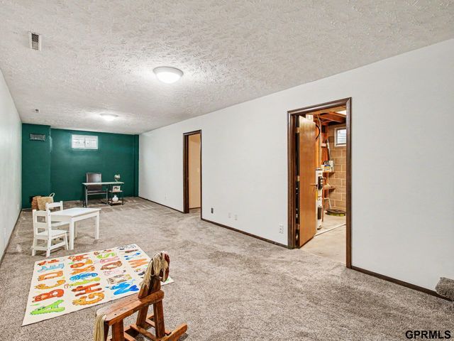 7508 S 147 Street, Omaha, NE 68138