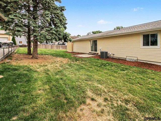 7508 S 147 Street, Omaha, NE 68138