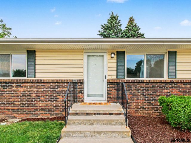 7508 S 147 Street, Omaha, NE 68138