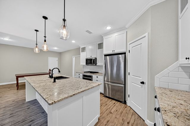 1216 Cedar Creek, Midland, TX 79705