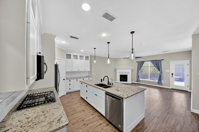 1216 Cedar Creek, Midland, TX 79705