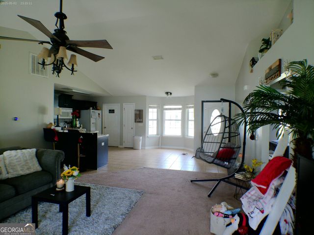 225 Royal Palms Avenue, Kingsland, GA 31548