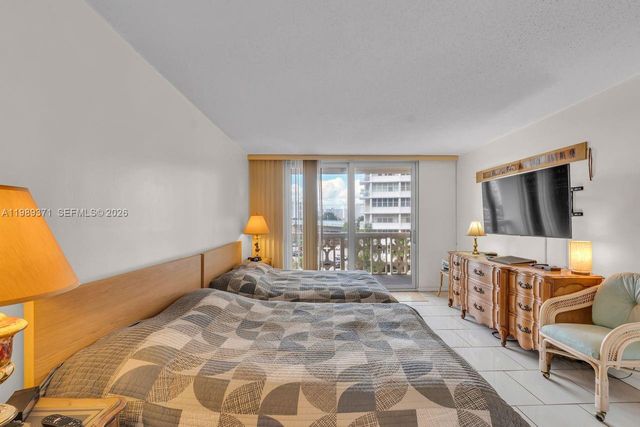 1825 S Ocean Dr 407, Hallandale Beach, FL 33009