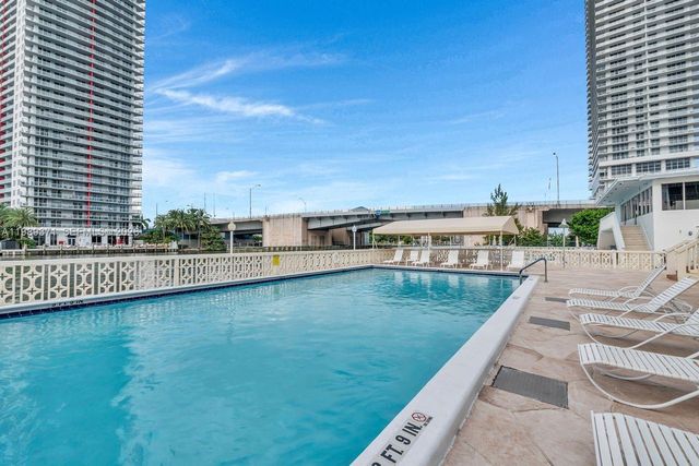 1825 S Ocean Dr 407, Hallandale Beach, FL 33009