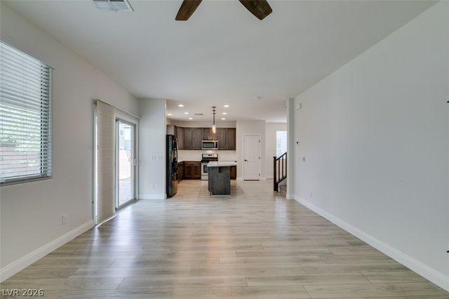 6633 Autumn Breeze Street, Las Vegas, NV 89148