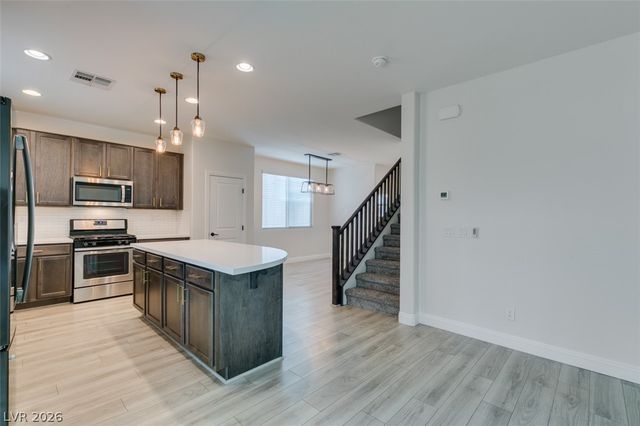 6633 Autumn Breeze Street, Las Vegas, NV 89148