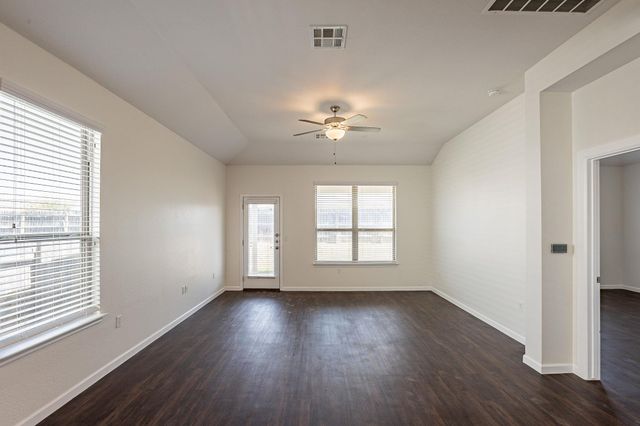 8100 Cottage Rose DR, Austin, TX 78744