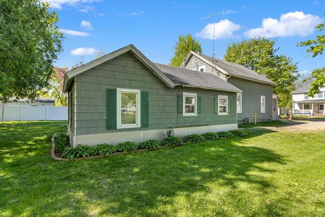 420 Madison Street, Sauk City, WI 53583