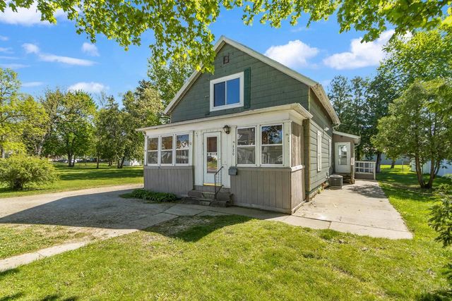 420 Madison Street, Sauk City, WI 53583