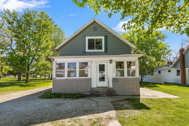 420 Madison Street, Sauk City, WI 53583