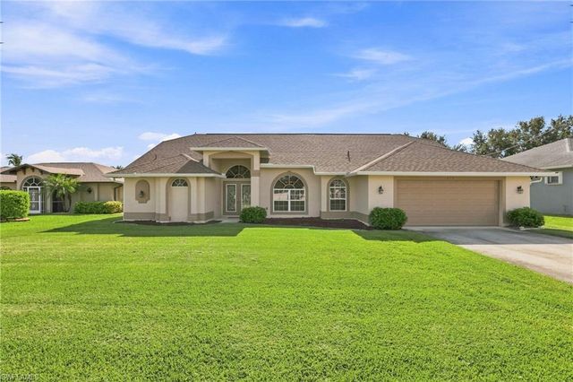 415 SE 13th AVE, Cape Coral, FL 33990