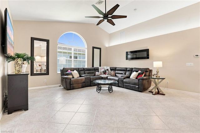 415 SE 13th AVE, Cape Coral, FL 33990