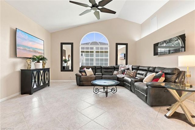 415 SE 13th AVE, Cape Coral, FL 33990