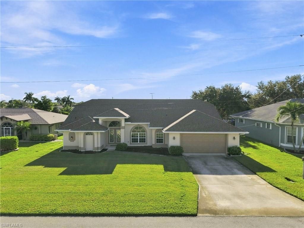 415 SE 13th AVE, Cape Coral, FL 33990
