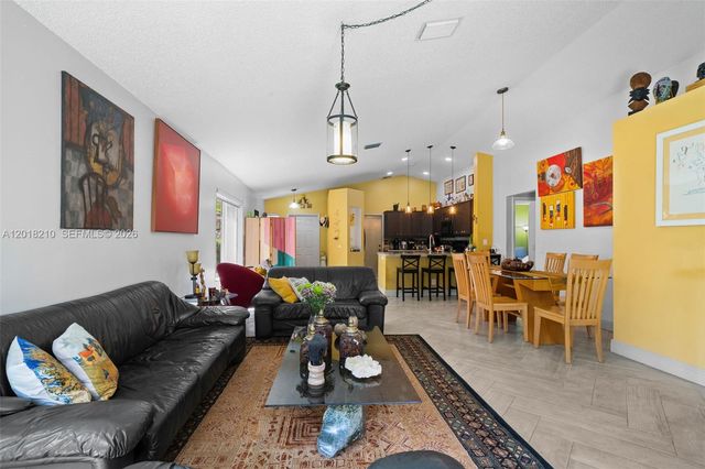 4334 Mahogany Ridge Dr 4334, Weston, FL 33331