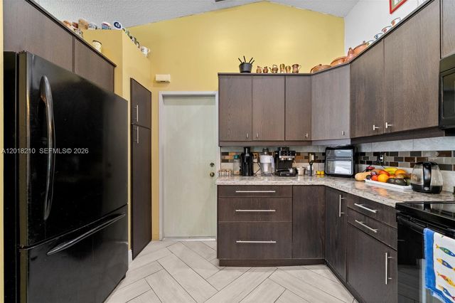 4334 Mahogany Ridge Dr 4334, Weston, FL 33331