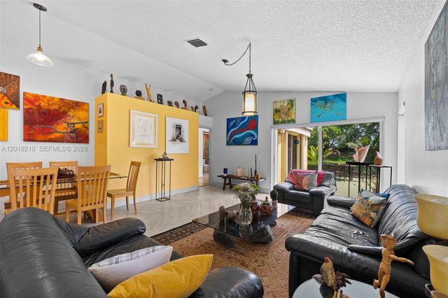4334 Mahogany Ridge Dr 4334, Weston, FL 33331