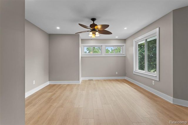 6552 Orion Road, Rochester Hills, MI 48306