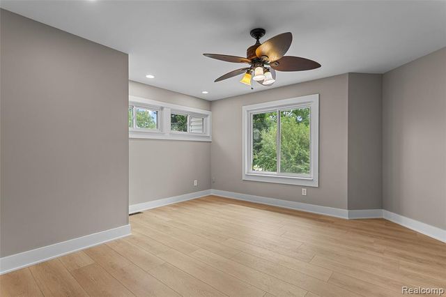 6552 Orion Road, Rochester Hills, MI 48306