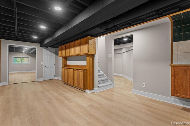 6552 Orion Road, Rochester Hills, MI 48306