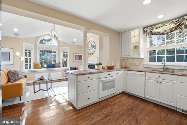 5006 NAHANT ST, Bethesda, MD 20816