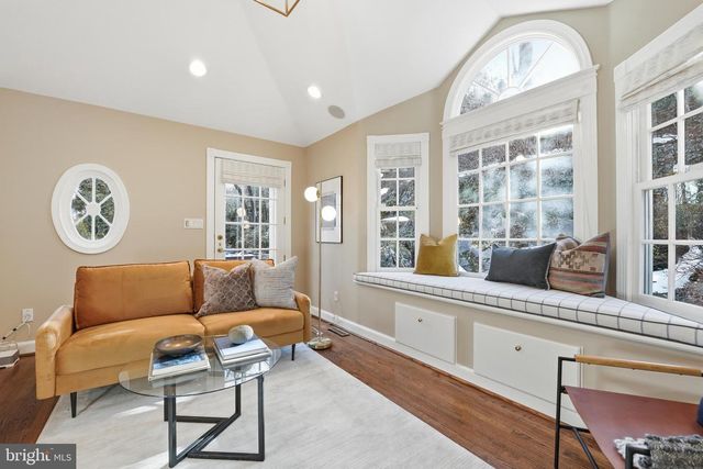 5006 NAHANT ST, Bethesda, MD 20816