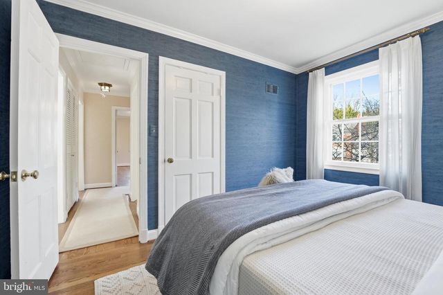 5006 NAHANT ST, Bethesda, MD 20816