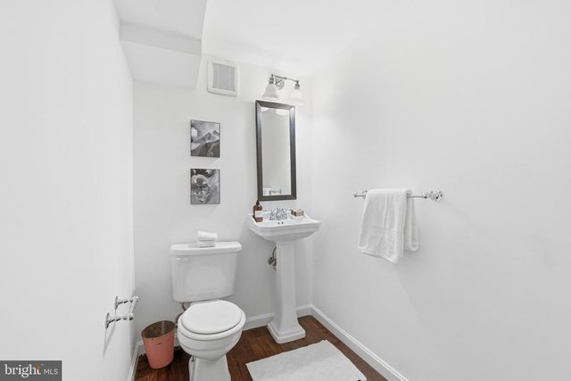 5006 NAHANT ST, Bethesda, MD 20816