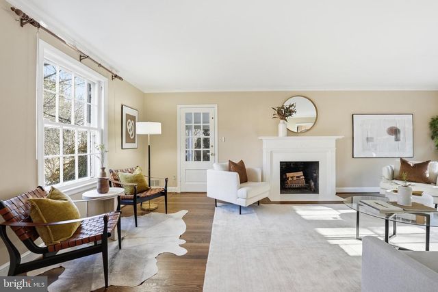 5006 NAHANT ST, Bethesda, MD 20816