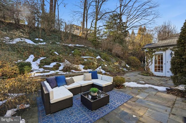 5006 NAHANT ST, Bethesda, MD 20816