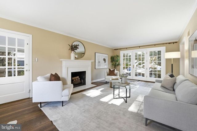 5006 NAHANT ST, Bethesda, MD 20816