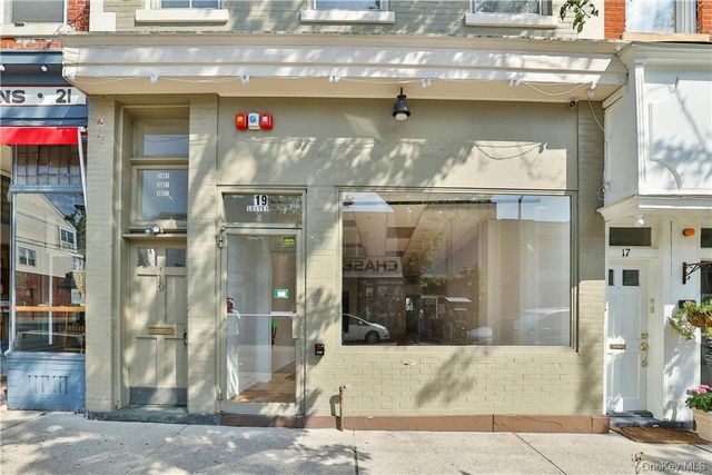 19 N Broadway 3W, Nyack, NY 10960