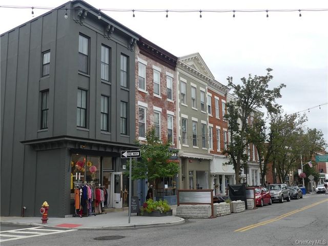 19 N Broadway 3W, Nyack, NY 10960