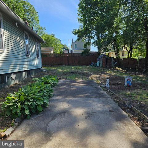 2215 37TH ST, Pennsauken, NJ 08110