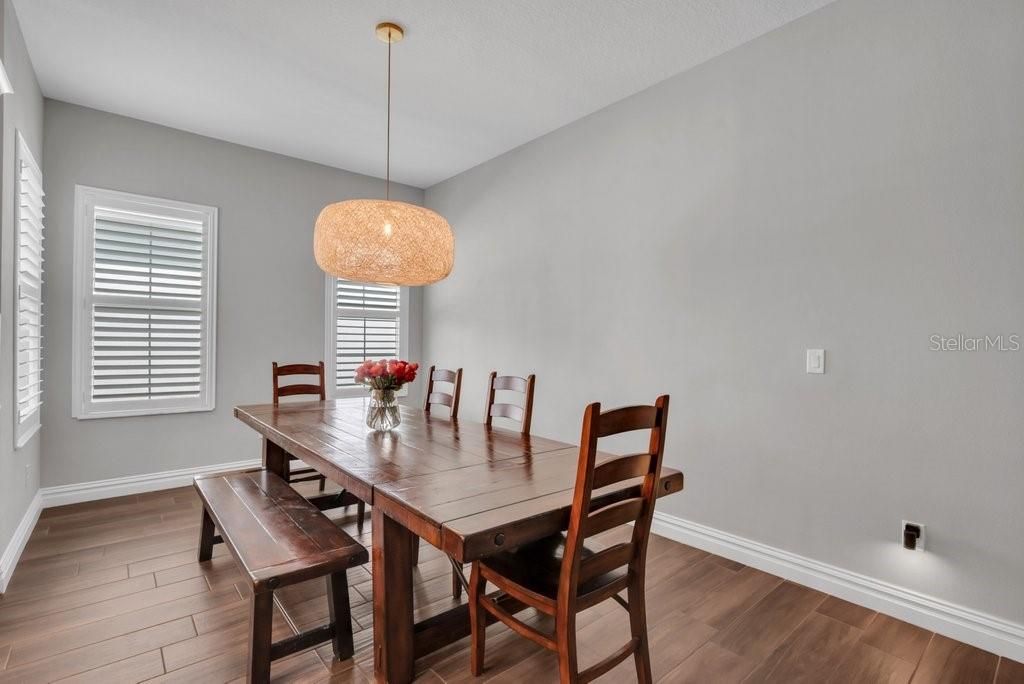 Image 15 of property listing at 14908 BASSINGER LANE, Lithia, FL 33547