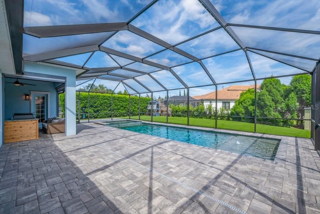 Image 39 of property listing at 14908 BASSINGER LANE, Lithia, FL 33547