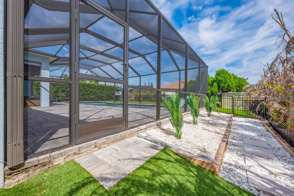 Image 42 of property listing at 14908 BASSINGER LANE, Lithia, FL 33547