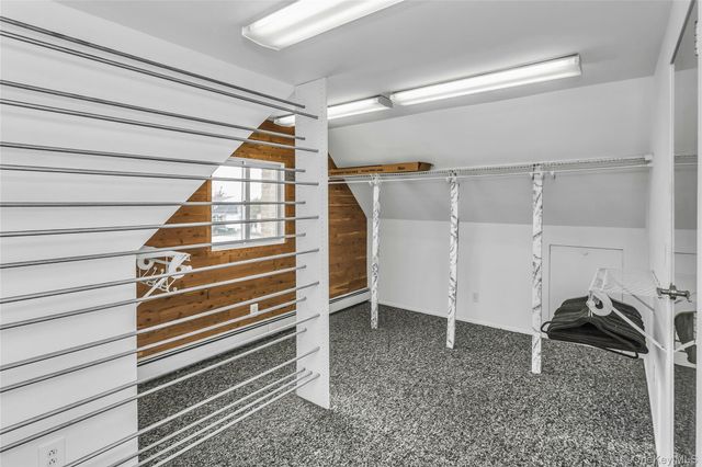 639 N Chicot Avenue, West Islip, NY 11795