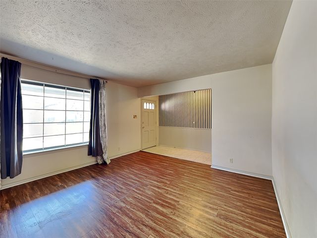 13630 Willow Bend Road, Dallas, TX 75240