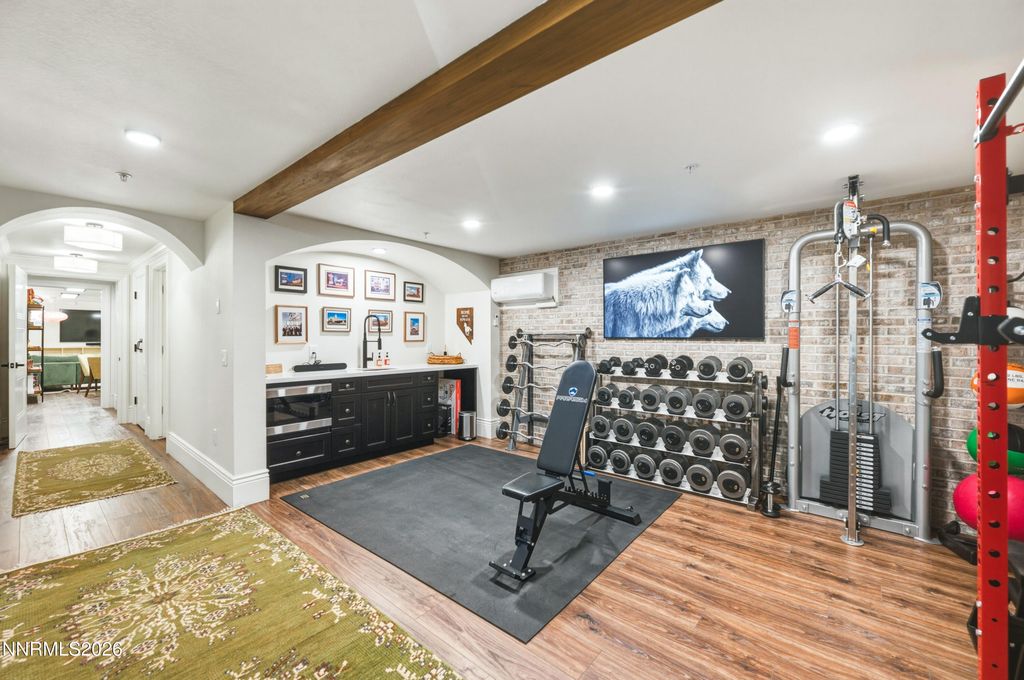 Image 28 of property listing at 101 Greenridge Drive, Reno, NV 89509