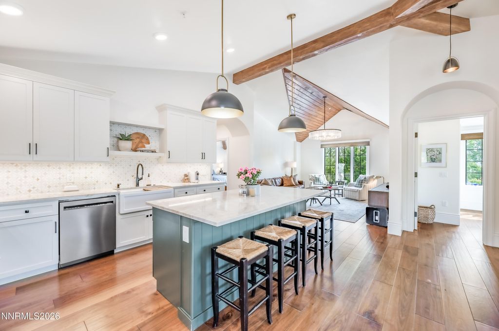 Image 36 of property listing at 101 Greenridge Drive, Reno, NV 89509