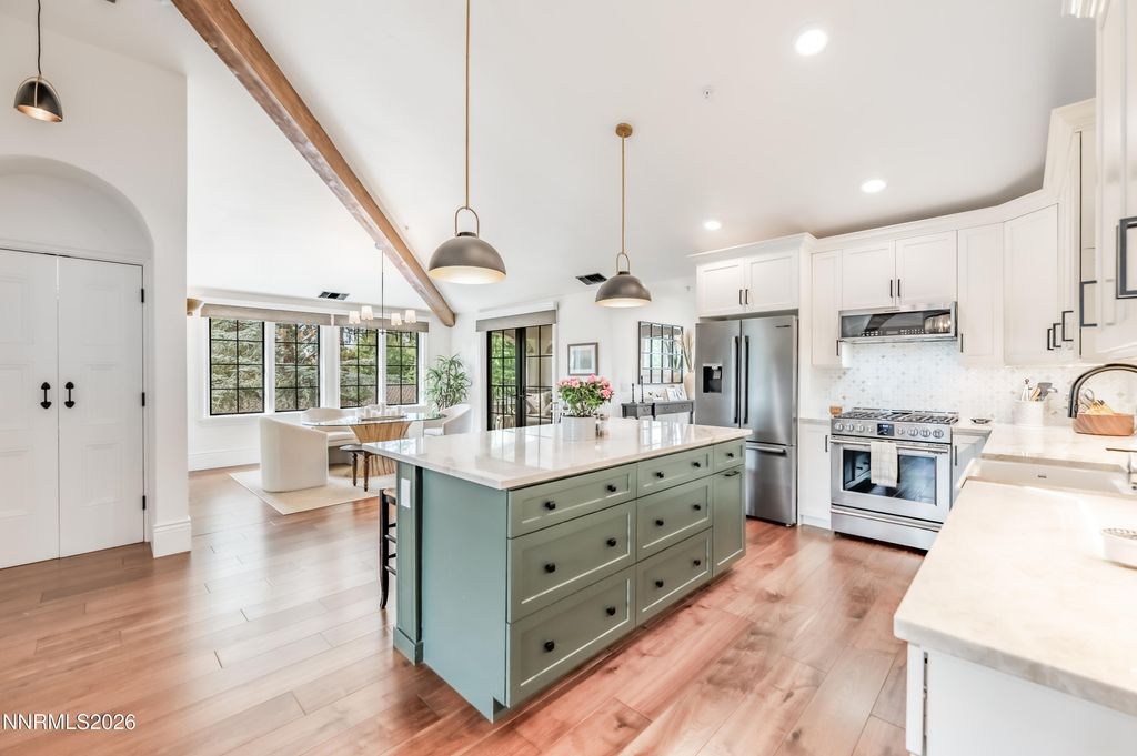 Image 37 of property listing at 101 Greenridge Drive, Reno, NV 89509