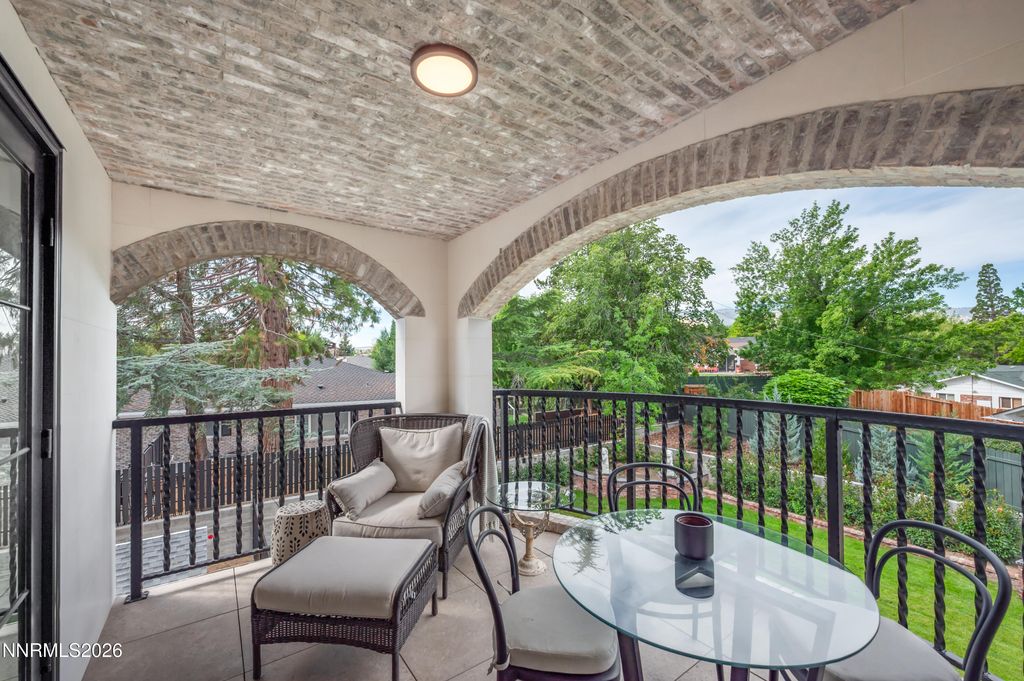 Image 43 of property listing at 101 Greenridge Drive, Reno, NV 89509