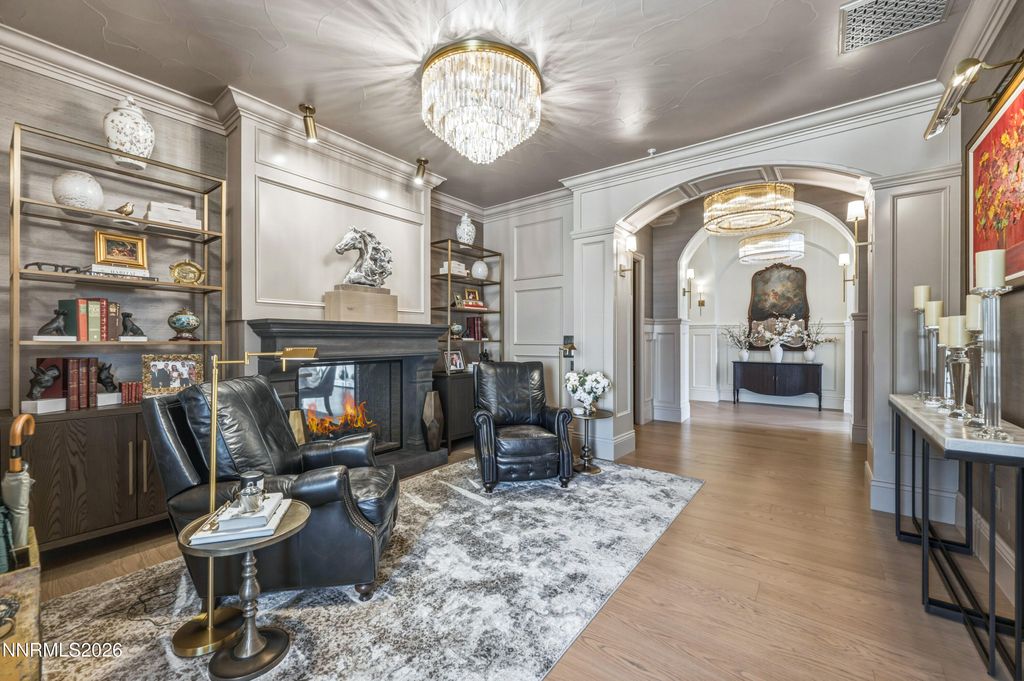 Image 6 of property listing at 101 Greenridge Drive, Reno, NV 89509
