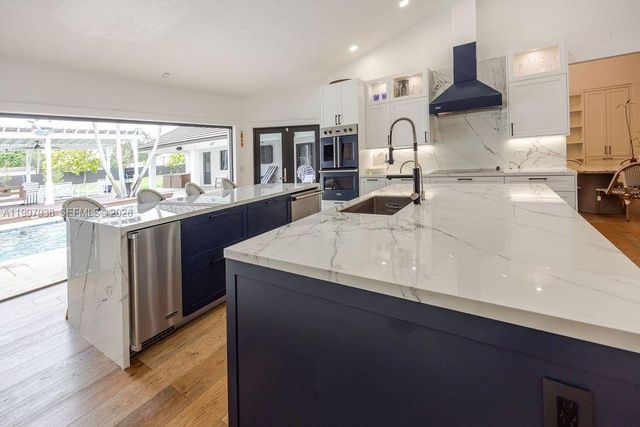 11301 SW 95th St, Miami, FL 33176