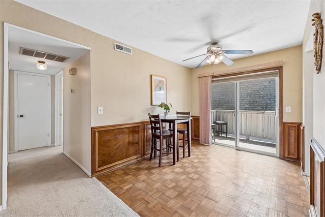 11323 N May Avenue B, Oklahoma City, OK 73120